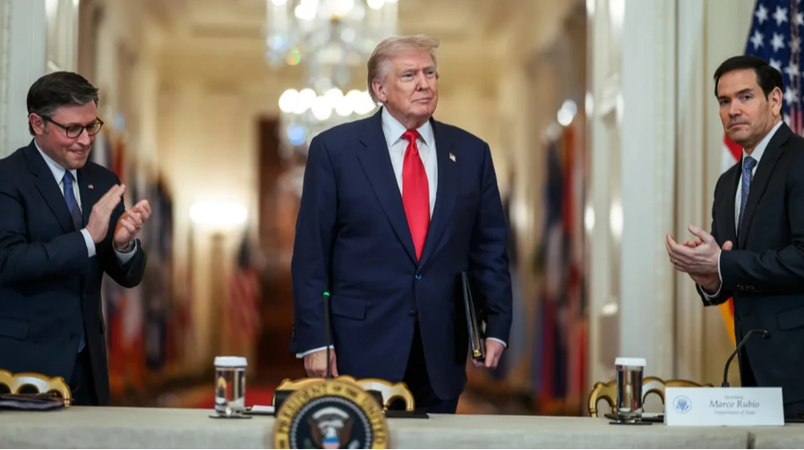 Трамп назвав "дуже хорошою" розмову з Путіним і запроновував йому "коротке припинення вогню"