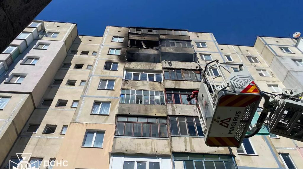 Дитина загинула під час пожежі у дев’ятиповерхівці Рівного