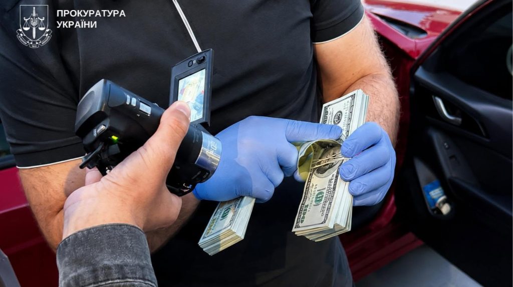 Свідоцтва про "народження дітей у Польщі" та інвалідність за $25 тис. – у Києві викрили дві схеми ухилянтства