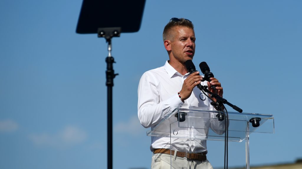 Мадяр має сумніви щодо можливості термінового відкриття решти кластерів для України