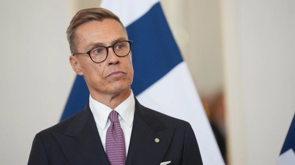 Президент Фінляндії відмовився бути переговірником з Путіним від імені Європи