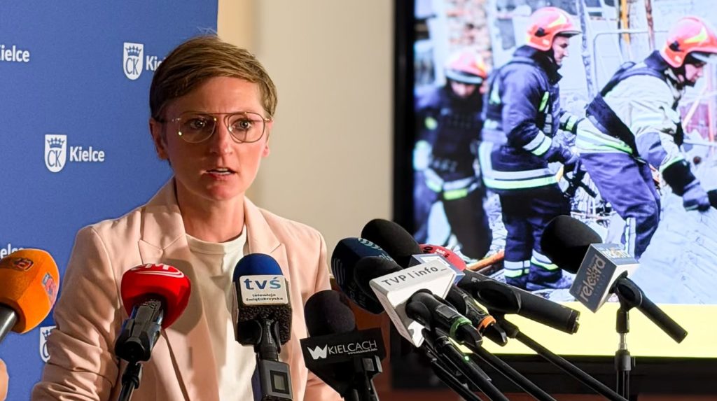 "Щоб не їздили вулицею Бандери": Вінниця відкликала запит на автобуси з Польщі