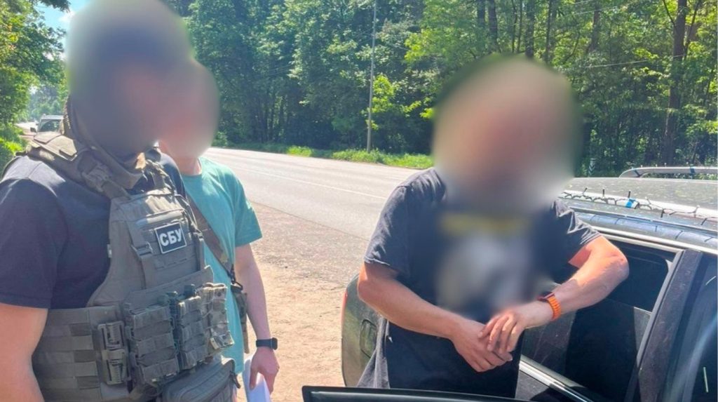 Пересилав боєприпаси для скиду з БпЛА: затримали підозрюваного у вибуху на "Новій пошті"