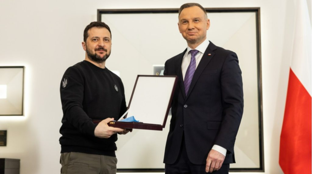 Навроцький постановив відібрати у Зеленського орден Білого Орла