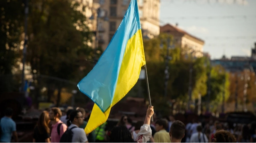 Понад 60% українців підтримують припинення вогню за участі військ країн ЄС на лінії фронту – опитування