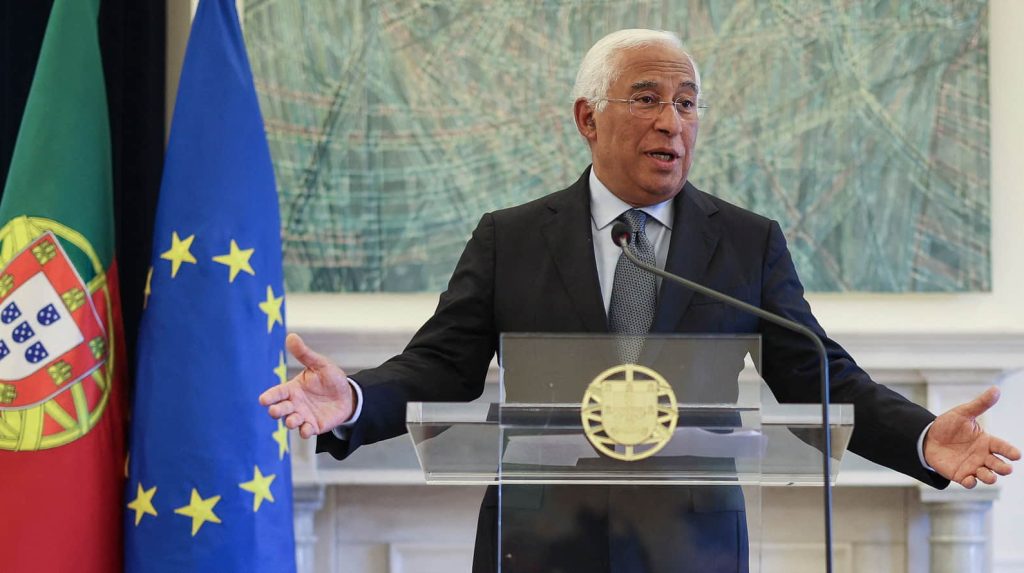 Politico: Макрон і Мерц розкритикували спроби глави Євроради вести діалог з РФ