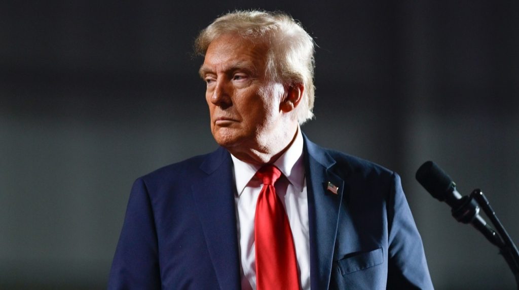 Трамп заявив про угоду з Іраном і відкриття Ормузької протоки