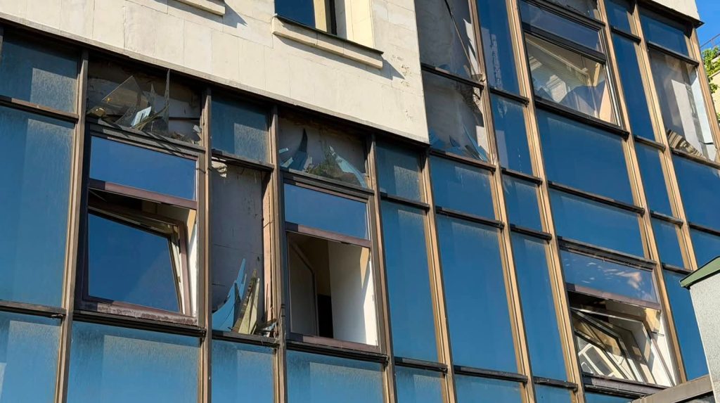 Будівля Вищого антикорупційного суду зазнала пошкоджень від російської атаки