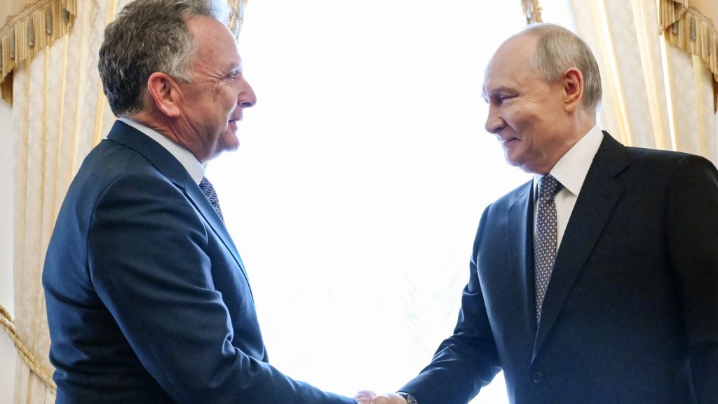 Говорили майже 3 години: зустріч Віткоффа та Путіна закінчилася