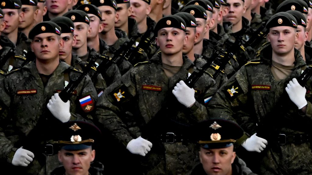Росіян заманюють до армії обіцянками безкоштовного навчання в одному з топвишів РФ