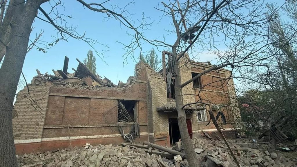 Росіяни авіабомбами вдарили по Краматорську: загинула людина, серед поранених – 3 дітей