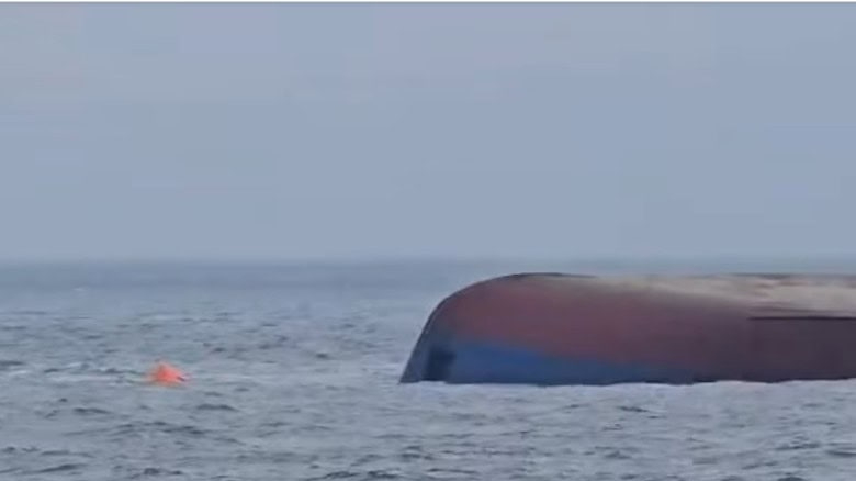 Біля берегів Румунії затонуло судно: загинув український моряк – МЗС