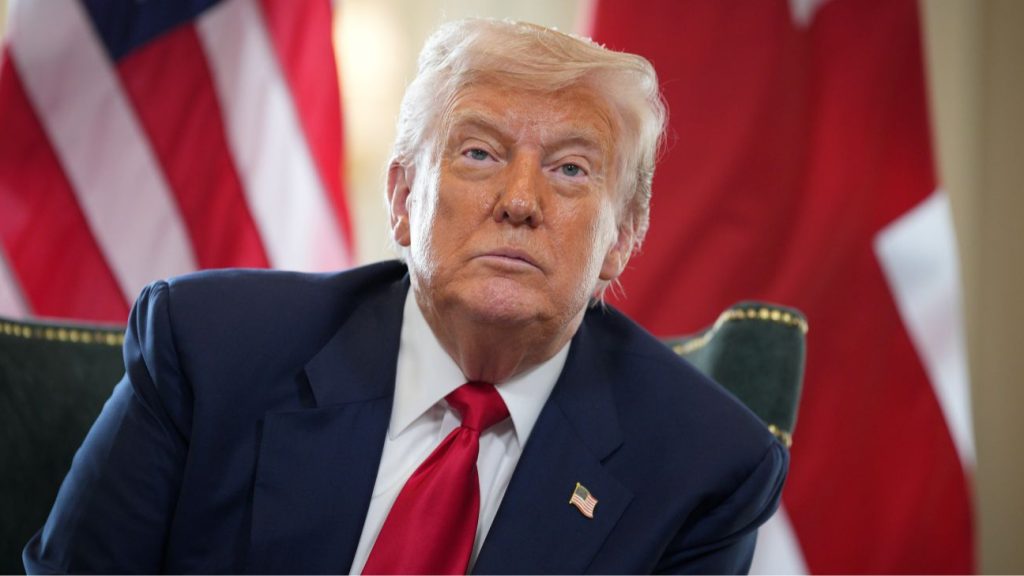 Конгресмени просять Трампа домовитися з Маском про Starlink для ударів по балістиці РФ