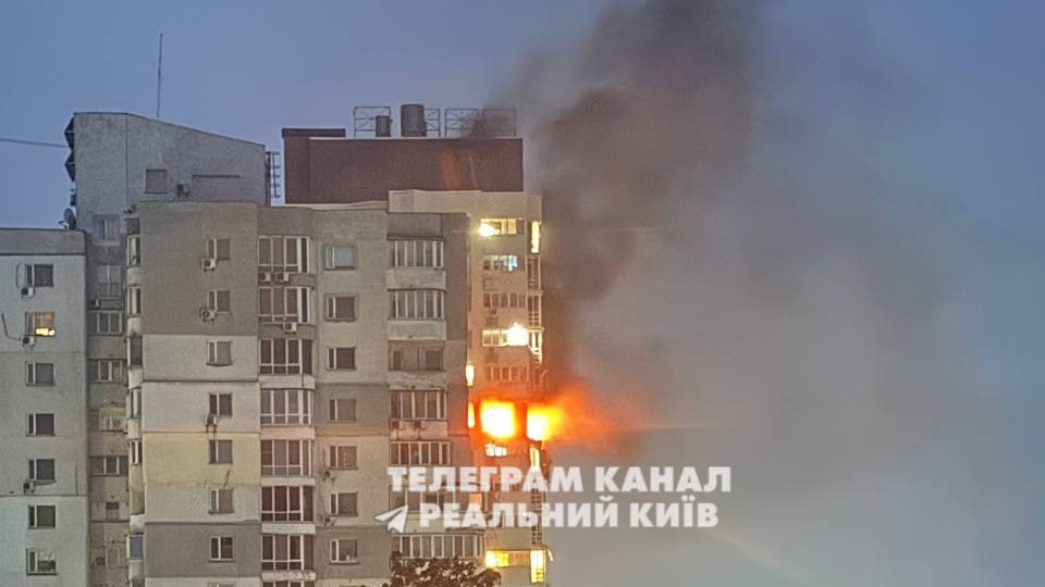 У Києві через удар РФ по багатоповерхівці загинула людина, ще одна постраждала