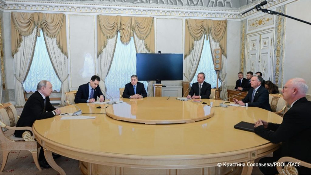 Путін розпочав зустріч із Віткоффом