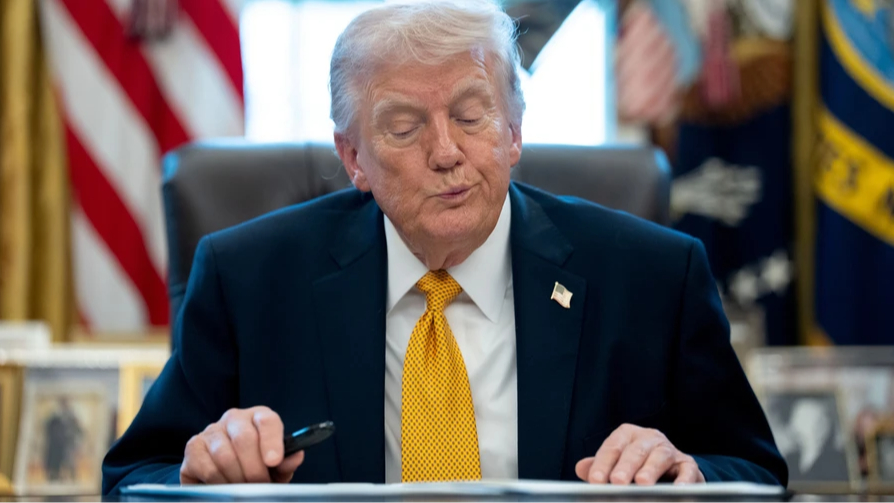Трамп допускає переговори з Путіним і Сі про Україну без участі Зеленського